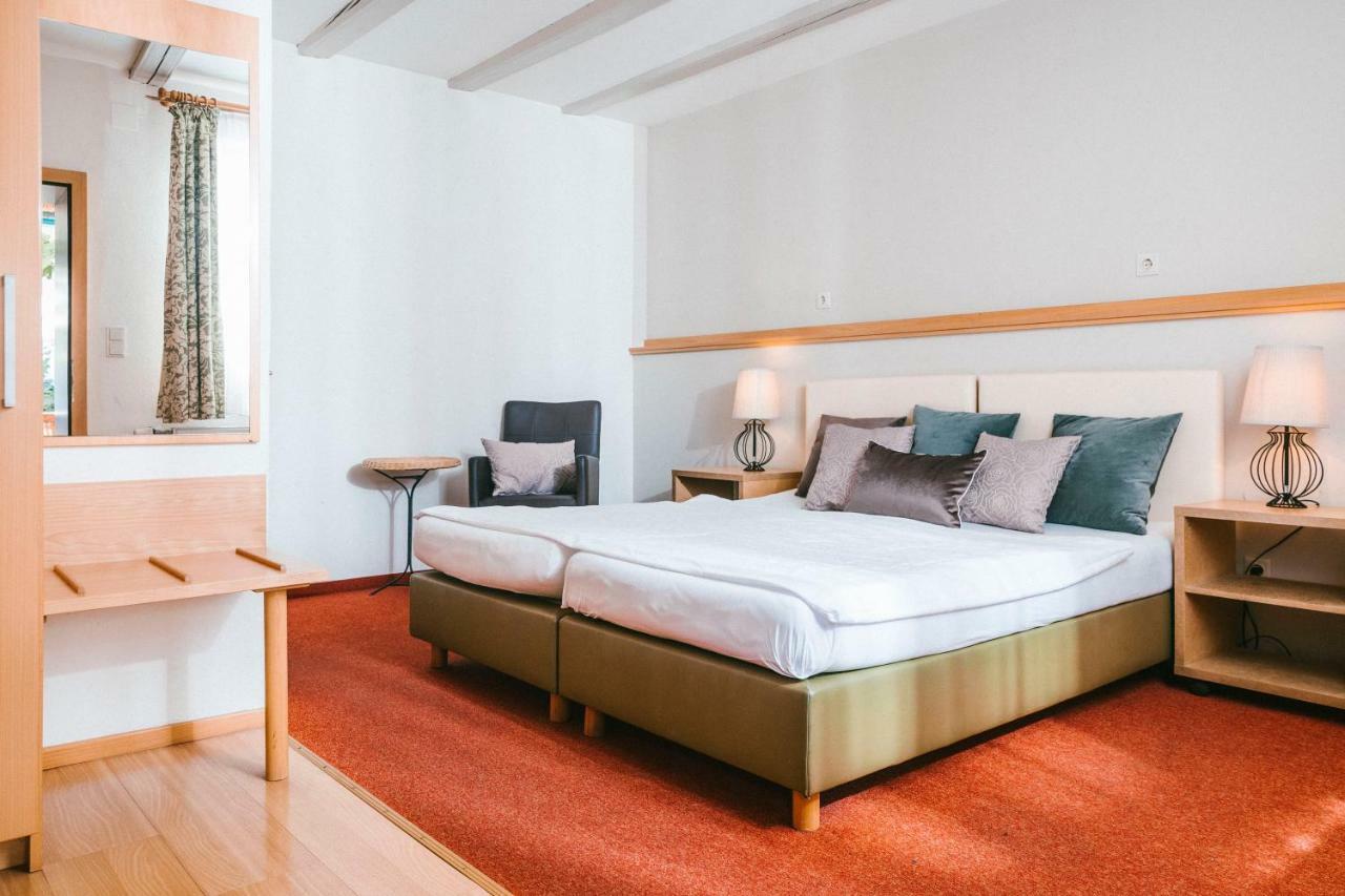 Hotel Johannes-Zeche Illmitz Eksteriør bilde